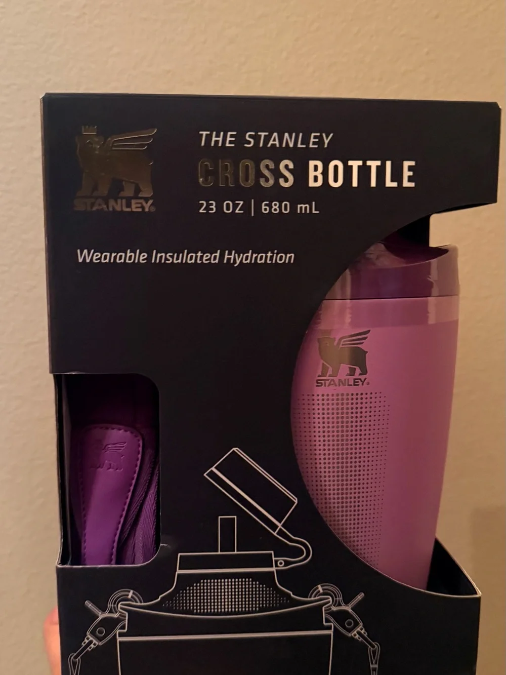 Stanley cross Bottle in Packaging 23 oz